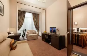 Фотография РУССКИЙ КАПИТАЛ 3